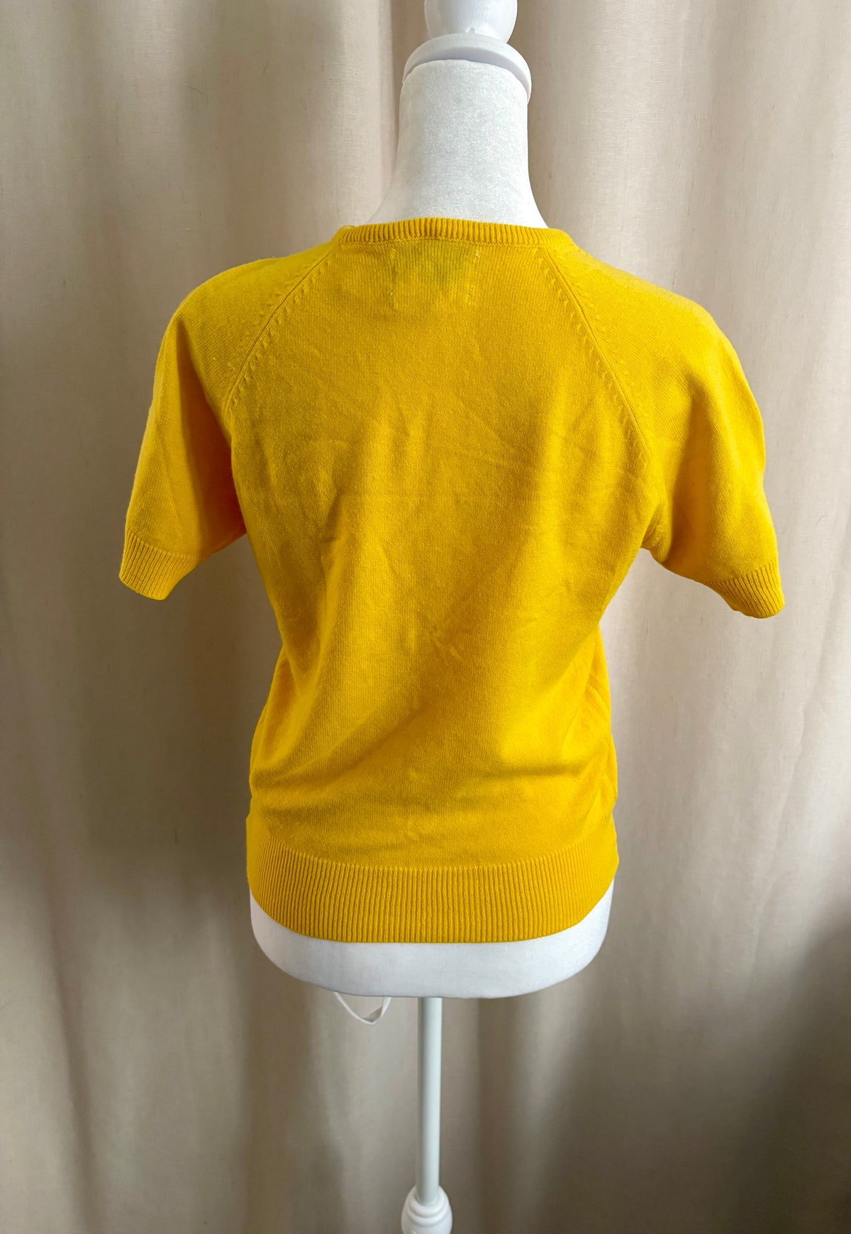 Vintage Floral Embroidered Knit Sweater — Fits XS