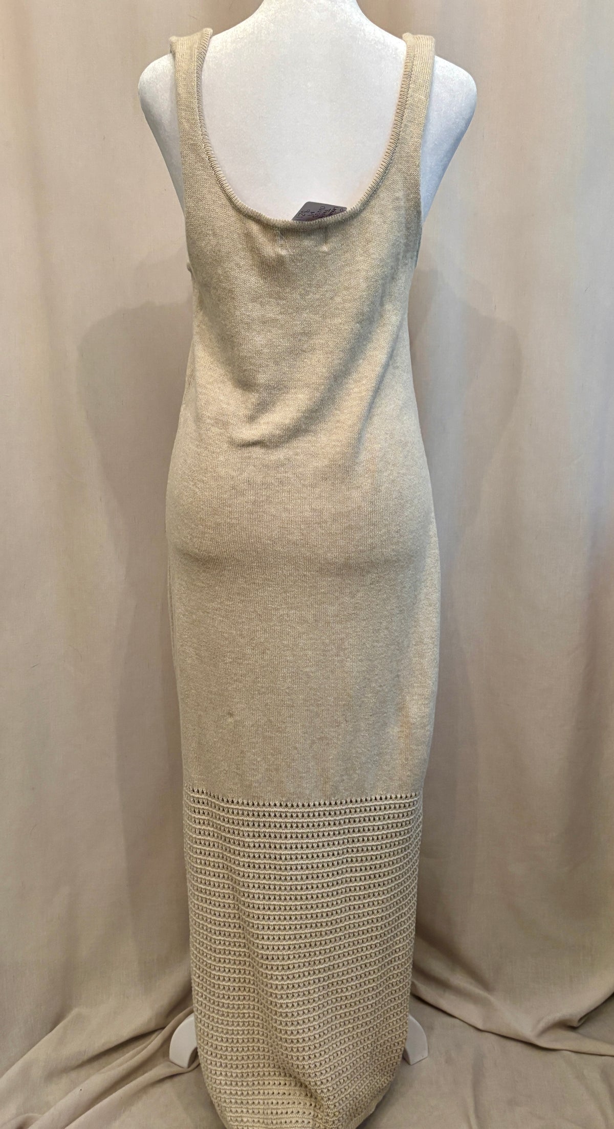 Universal Threads Knit Midi Dress — Size M