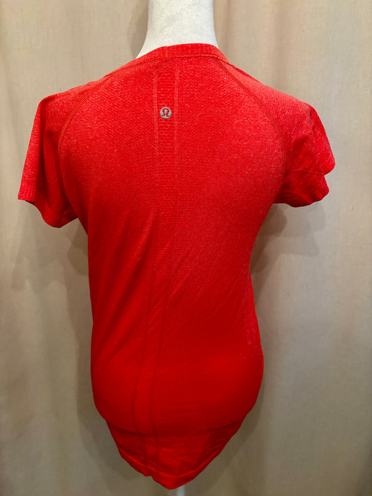 lululemon Swiftly Tech Short-Sleeve Shirt — Size 8