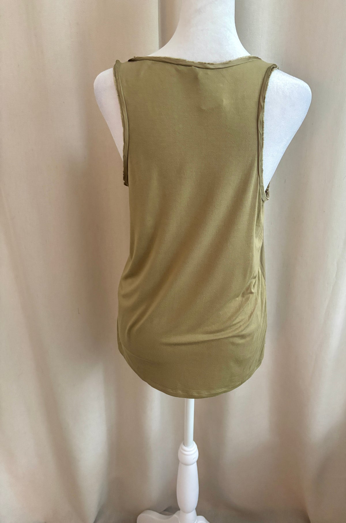 Yaya Scoop Neck Tank — Size 34
