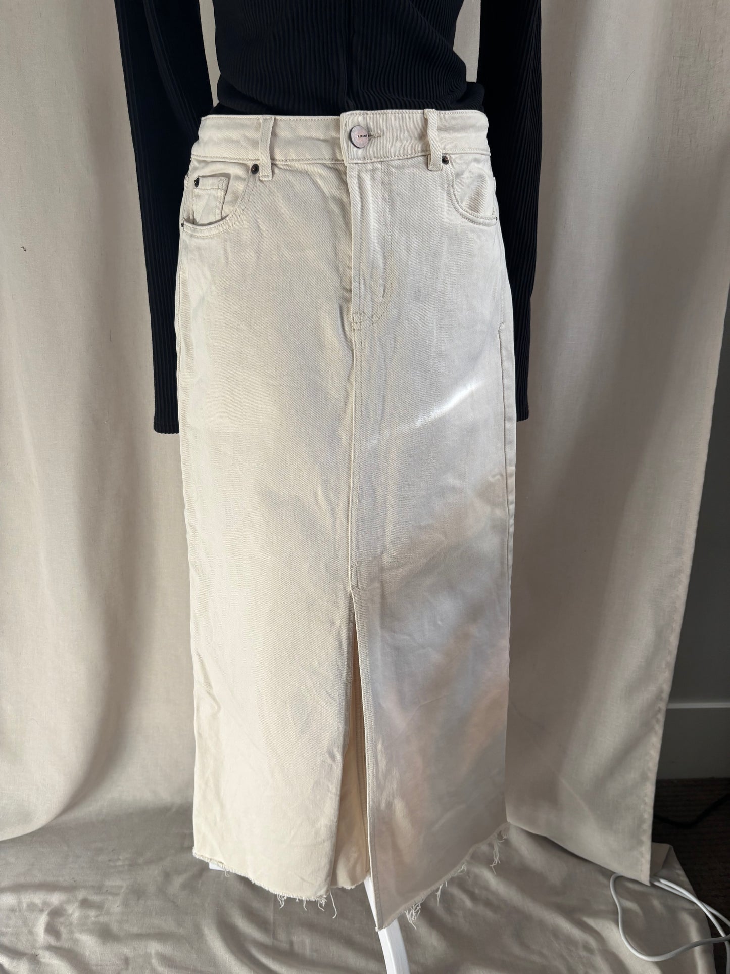 Reitmans x Birds Papaya Midi Denim Skirt Size 30