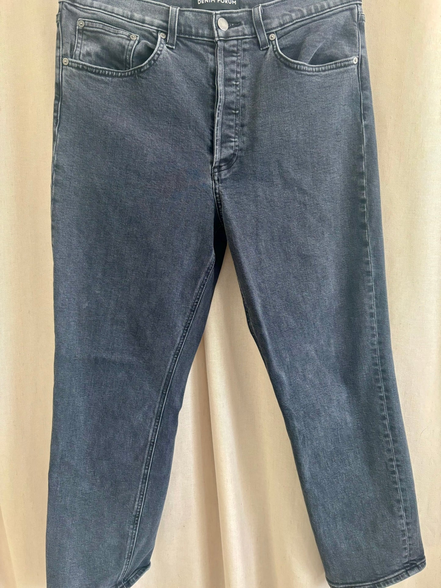 Denim Forum Arlo Jeans 28L | Size 32