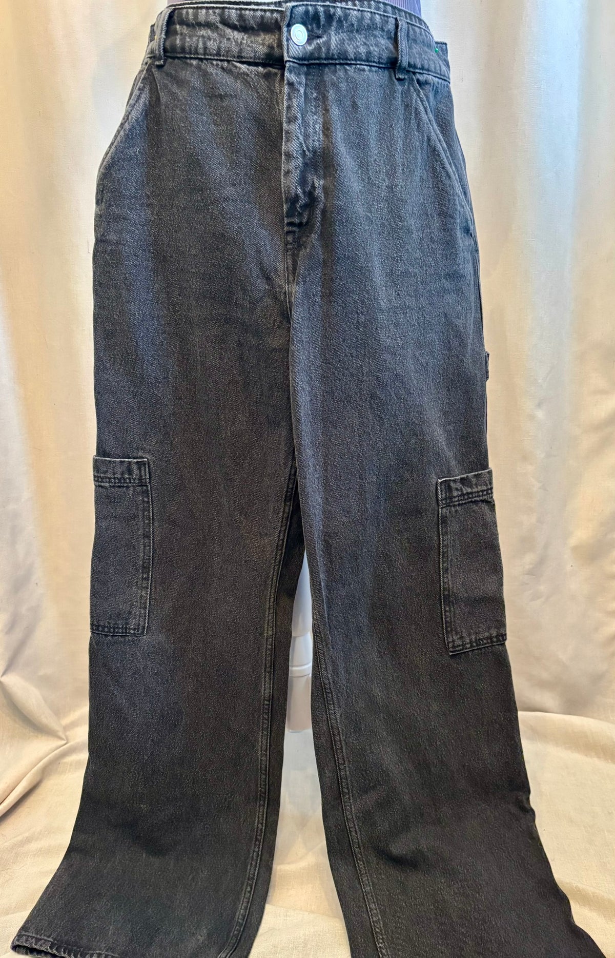 H&M Wide Leg Utility Jeans | Size 12