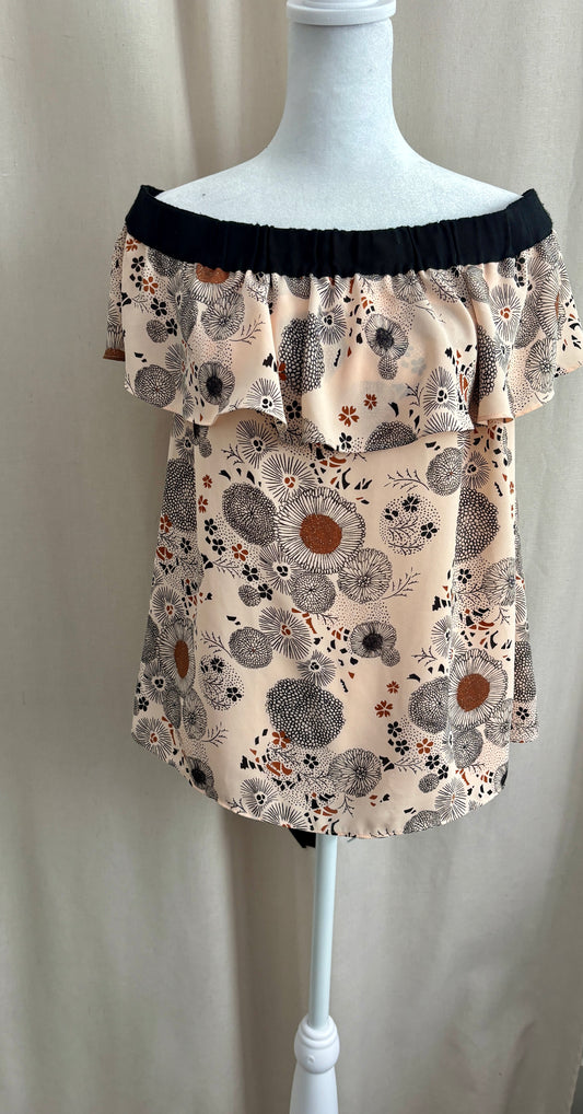 Chelsea 28 Off-the-Shoulder Floral Top | Size S