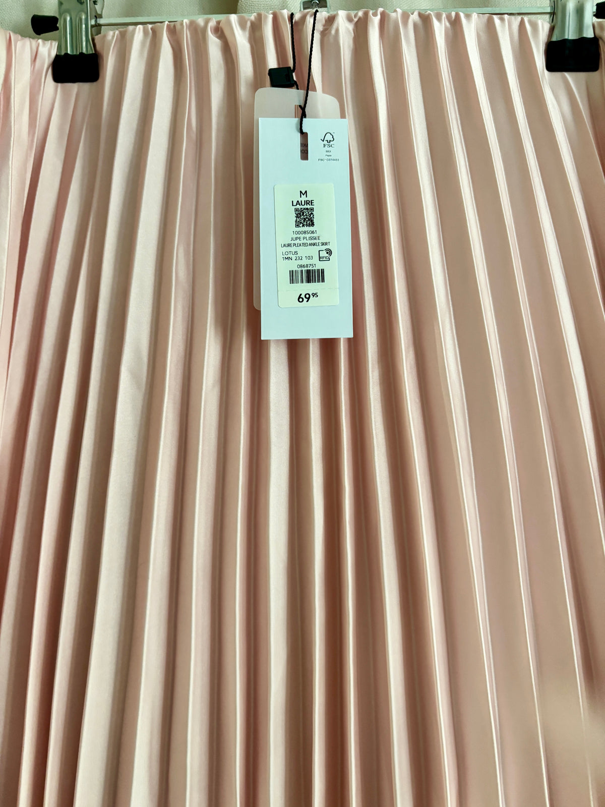 Dynamite Laure Pleated Maxi Skirt — Light Pink | M