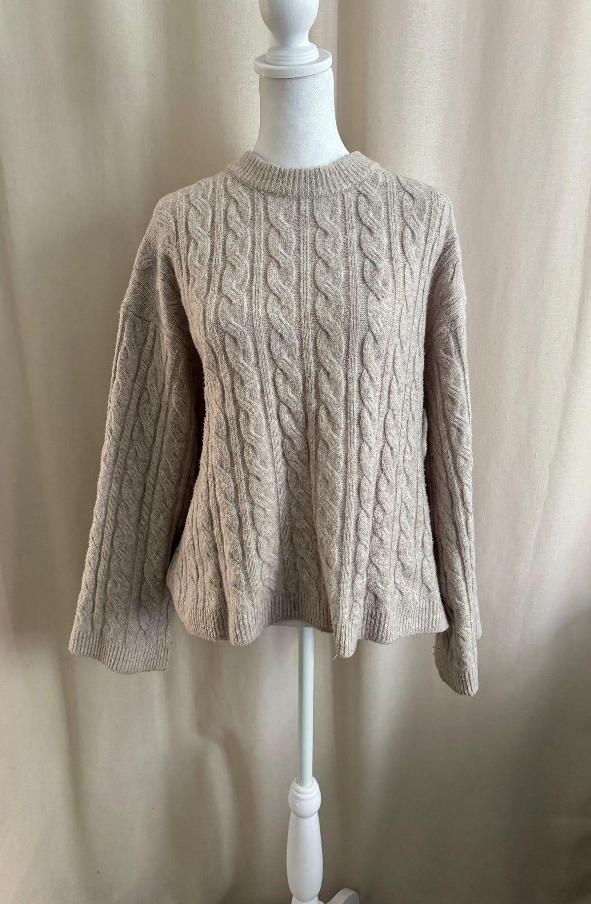 H&M Oversized Cable Knit Sweater — Size XS
