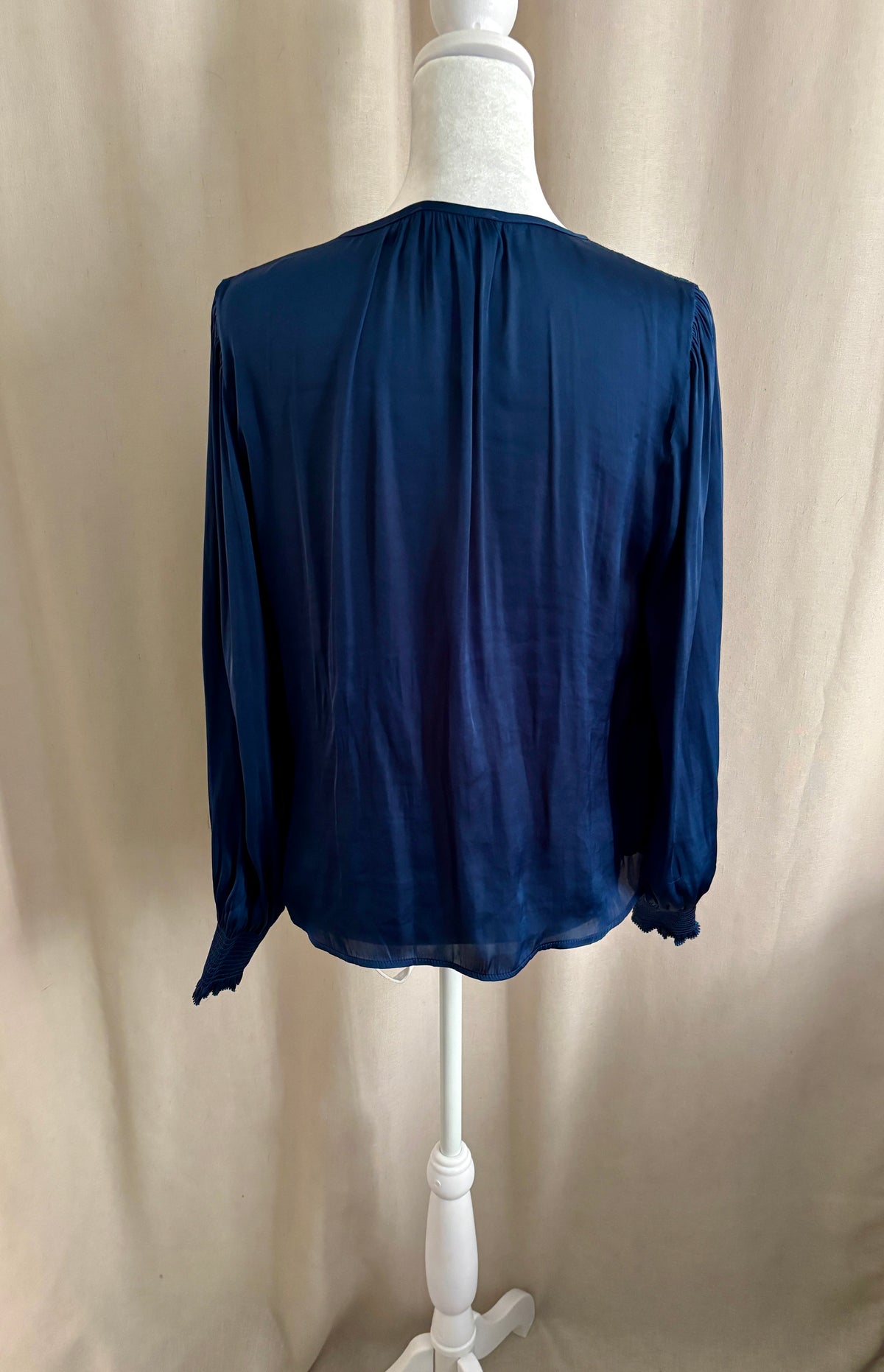 Banana Republic Boho Tie-Front Blouse — Size XS