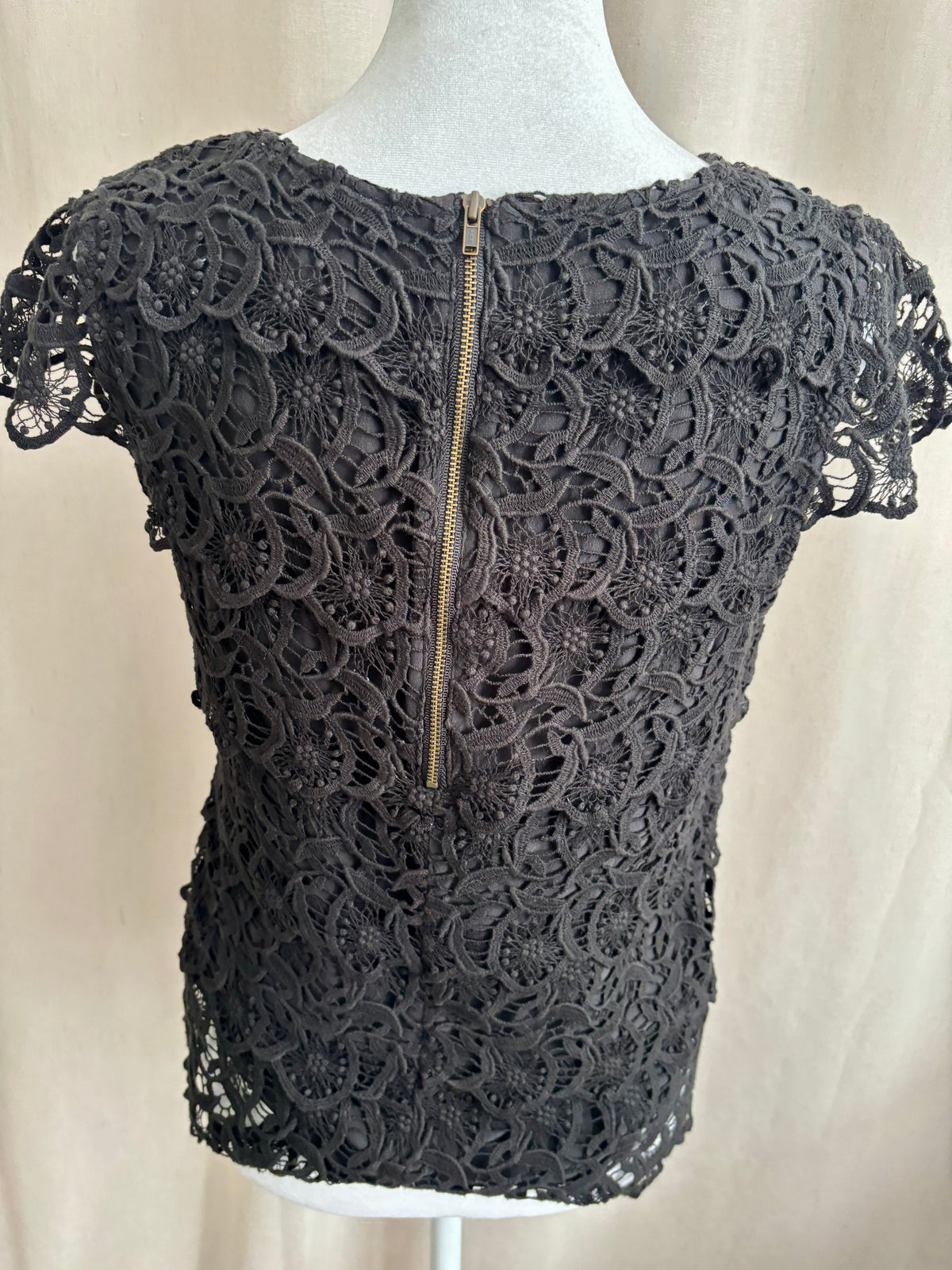 See by Chloé Lace Cap Sleeve Top — Size 4