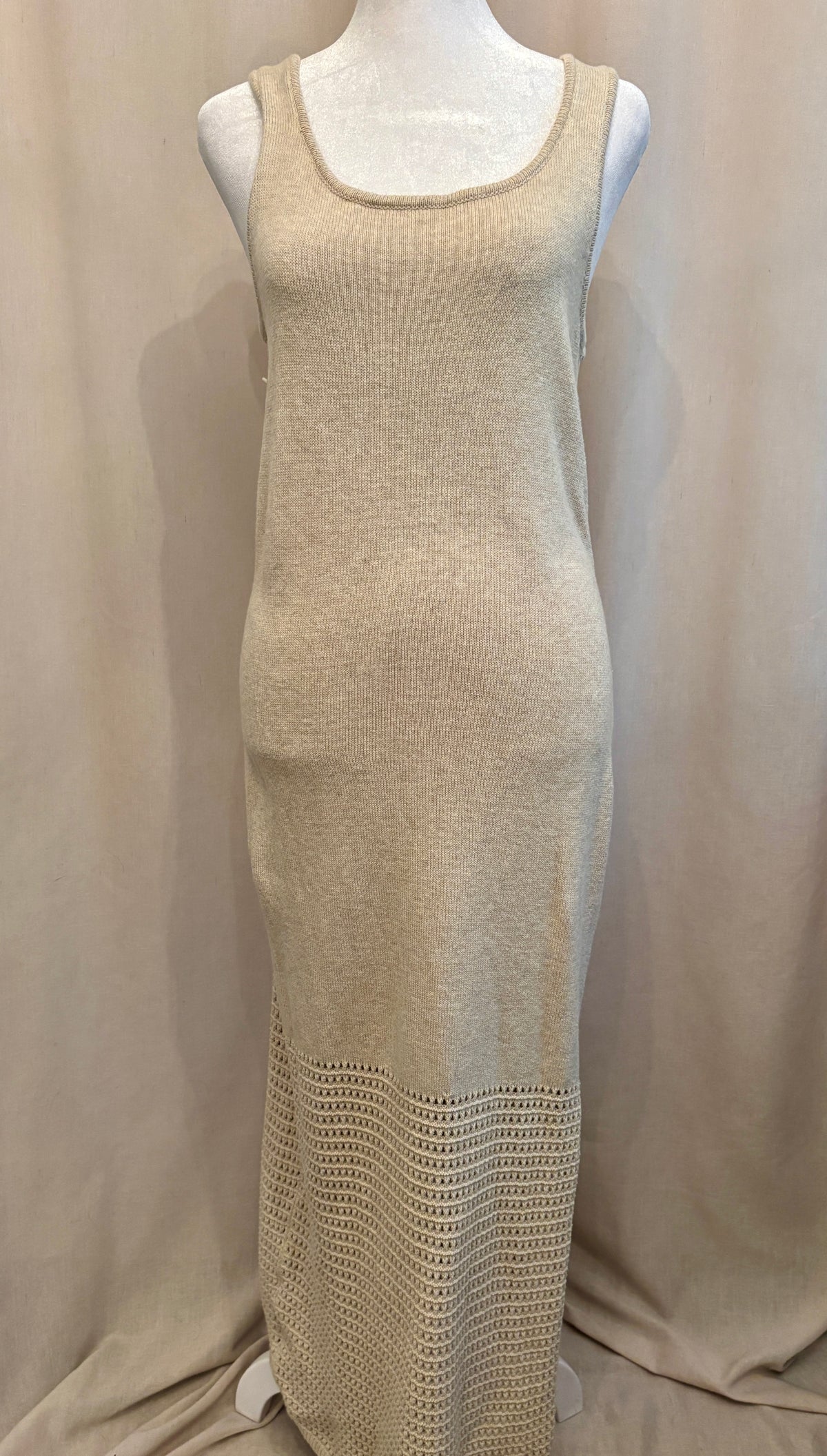 Universal Threads Knit Midi Dress — Size M