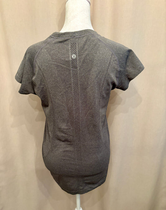lululemon Swiftly Tech Short-Sleeve Shirt — No Tag Fits Size 8