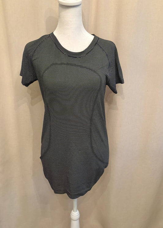lululemon Swiftly Tech Short-Sleeve Shirt — Size 8