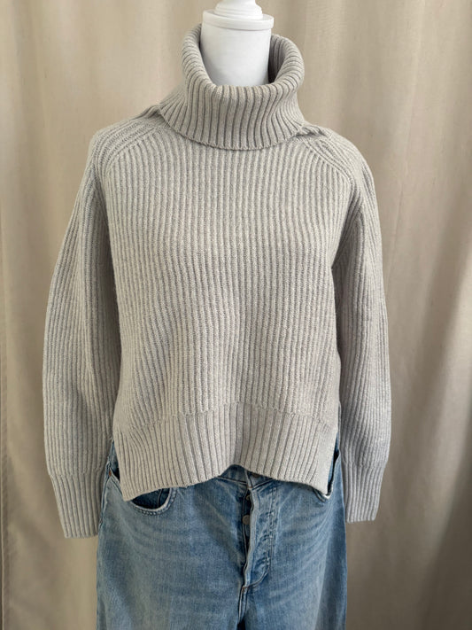 Wilfred Free Ribbed Turtleneck Sweater - Size XS