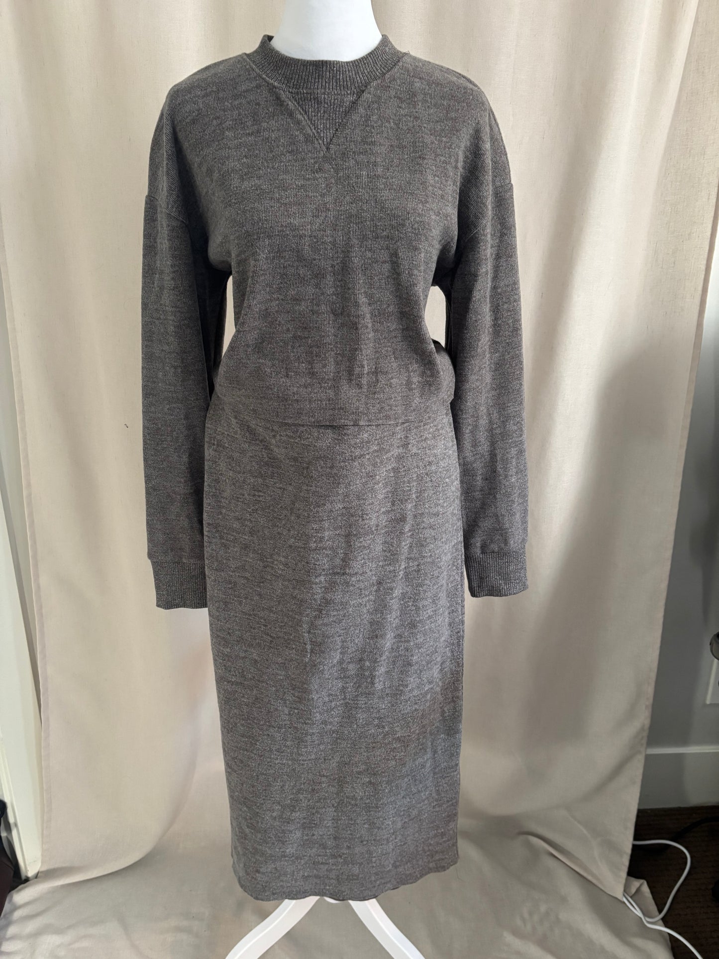 Zara Matching Set (Long Sleeve Cropped Shirt and Midi Skirt) - Size Medium