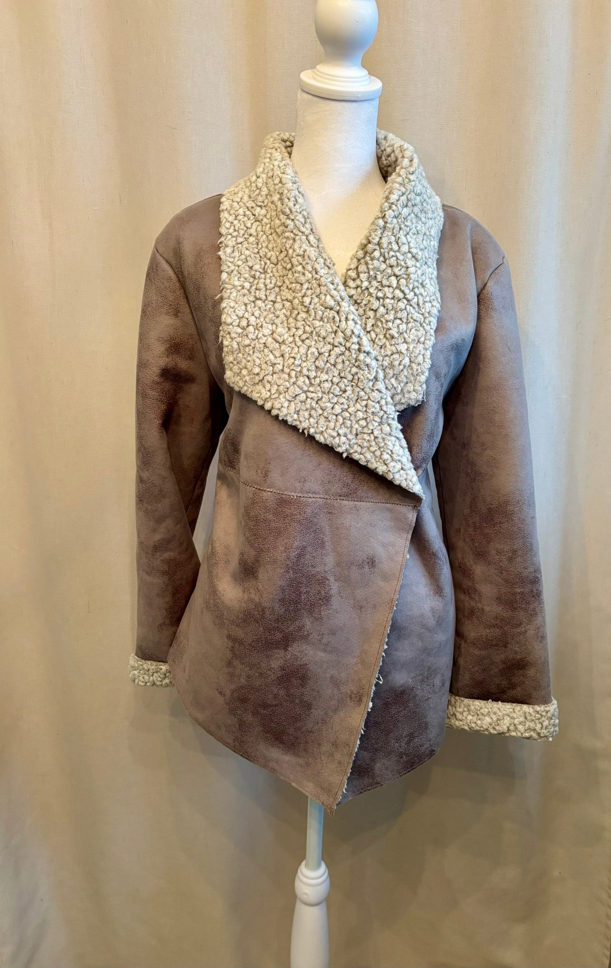 Dylan Grey Sherpa Jacket | Size M