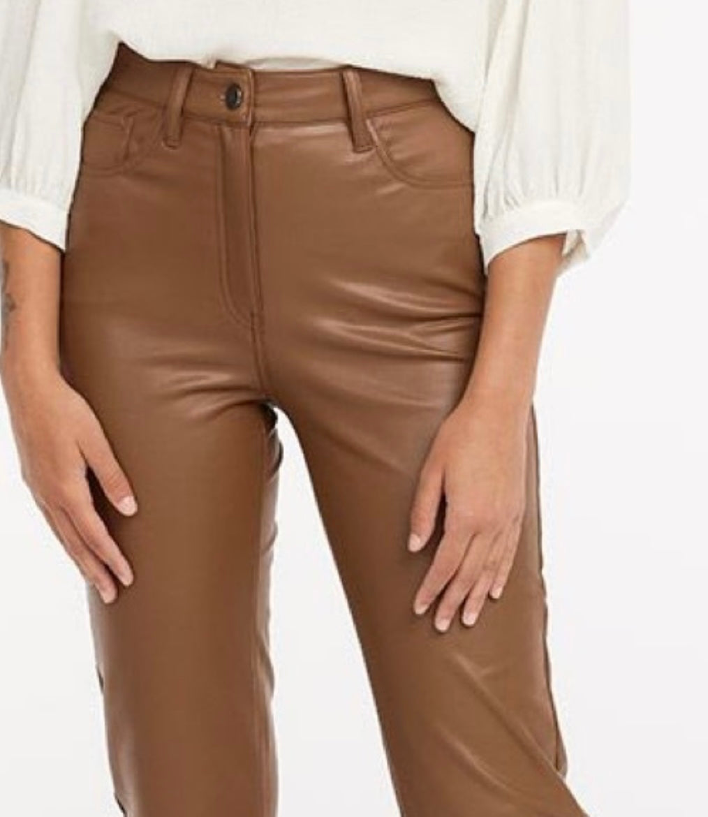 Reitmans Vegan Leather Straight Leg Pants | Size 16