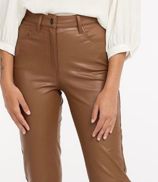 Reitmans Vegan Leather Straight Leg Pants | Size 16