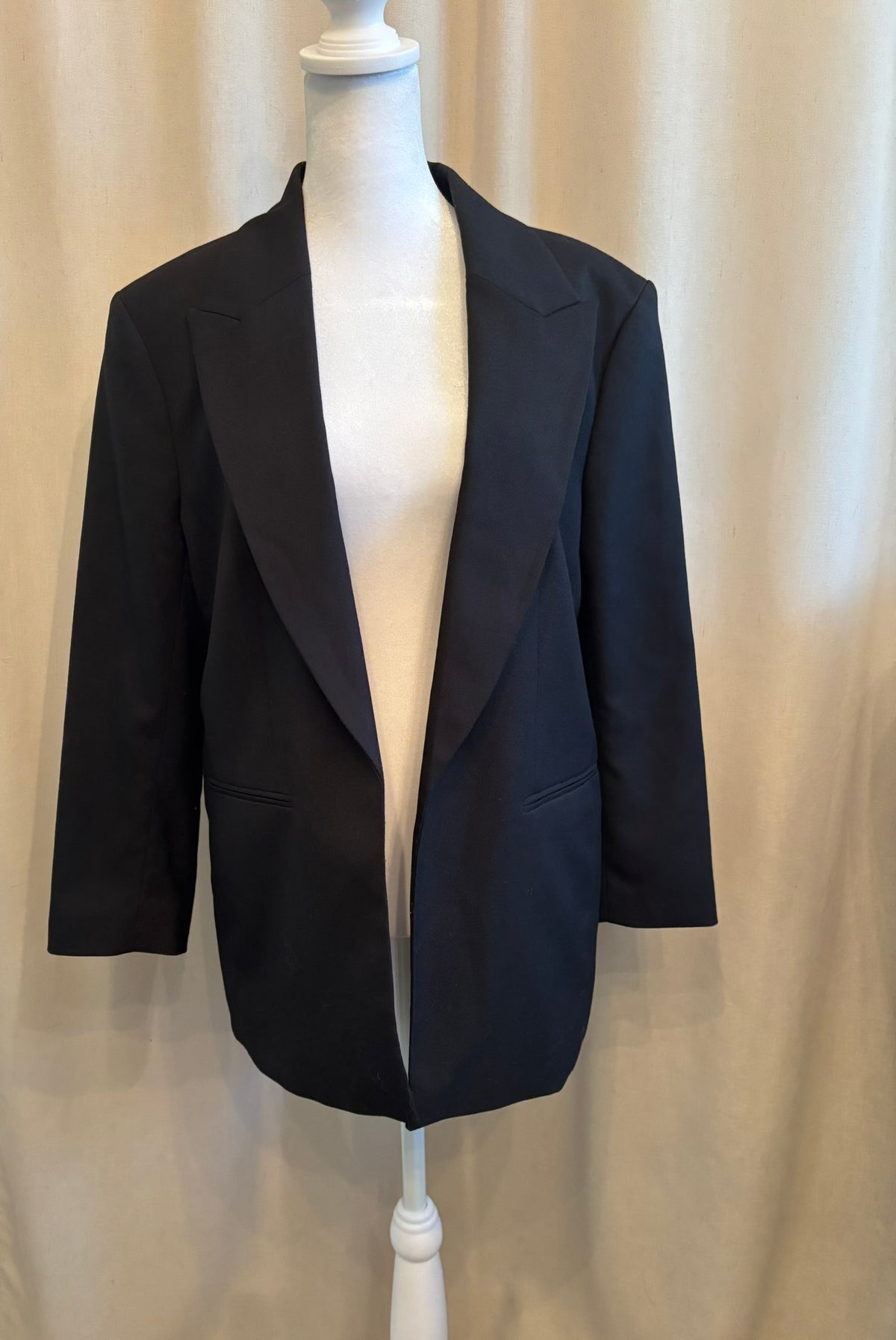H&M Black Open-Front Blazer | Size M