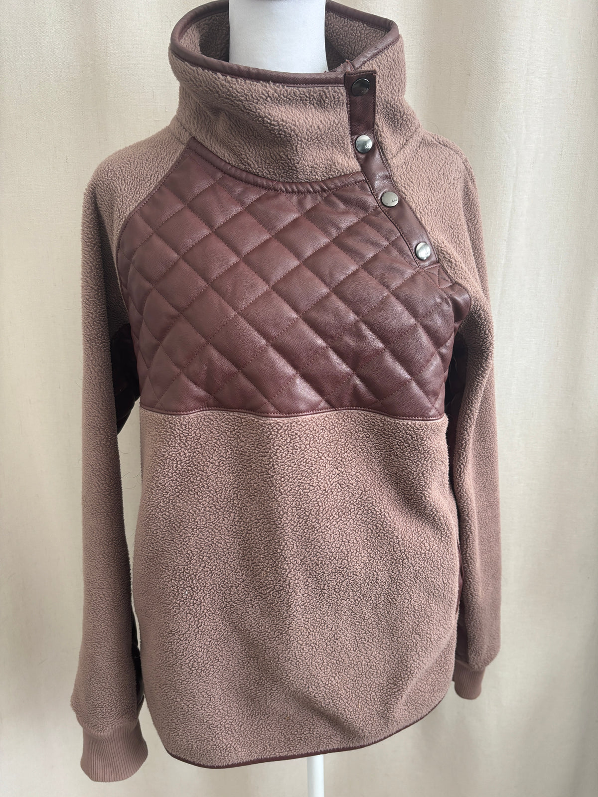 Abercrombie & Fitch Asymmetrical Snap-Up Fleece | Size S