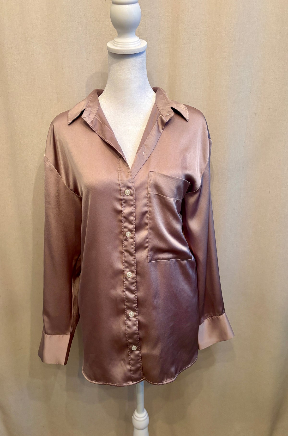 Abercrombie & Fitch Satin Button-Down Shirt | Size M